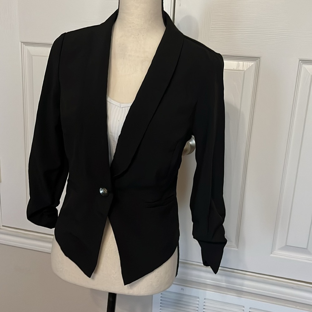 Rue21 black lightweight classic blazer Size M